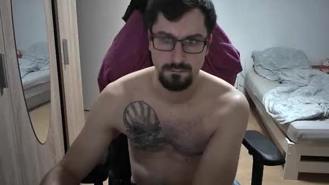 King Dan online show from 09.29.25