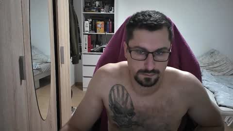 King Dan online show from 10.22.25