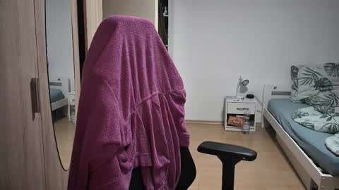 King Dan online show from 10.29.25