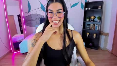 dana_paula online show from 12.19.25