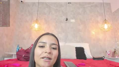 Snapshot of danaandthamaraangels chatting on 02.13.26 online show from 02.13.26