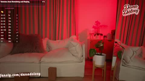 Snapshot of danadelvey chatting on 06.06.26 Dana Delvey online show from 06.06.26