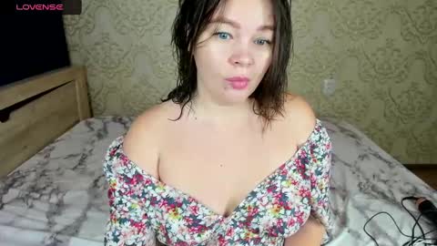 Snapshot of danajhonson chatting on 01.02.25 danajhonson online show from 01.02.25