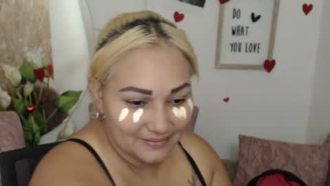 danalaleska online show from 11.20.25