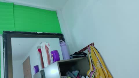 Snapshot of danalaleska chatting on 02.05.26 danalaleska online show from 02.05.26