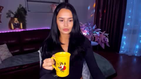 DanaMiers online show from 04.02.26