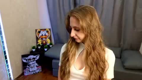 Snapshot of danarebell chatting on 07.25.26 danarebell online show from 07.25.26