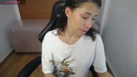 Snapshot of danatella_a chatting on 09.09.25 Danatella online show from 09.09.25