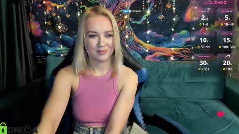 dances_queen online show from 02.05.26