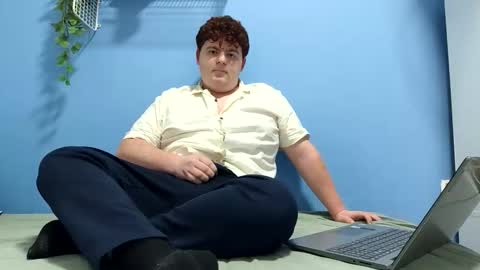 Snapshot of danchub31 chatting on 09.08.25 danchub31 online show from 09.08.25