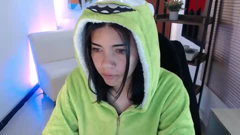 Snapshot of dangel_noir6 chatting on 02.14.26 Veronica online show from 02.14.26