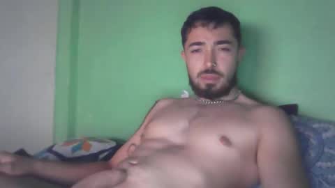 dani3l9905 online show from 11.26.25