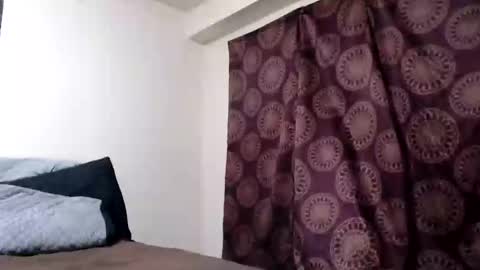 Snapshot of dani_alaska chatting on 12.29.24 Dani online show from 12.29.24