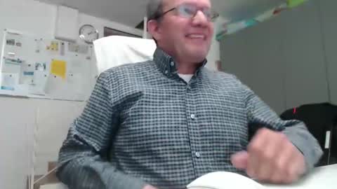 Snapshot of dani_alpina chatting on 05.19.26 dani_alpina online show from 05.19.26