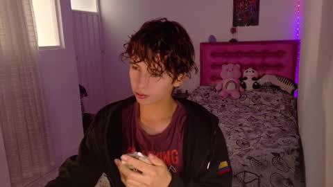 Snapshot of dani_dancer chatting on 01.11.26 Dani Dancer online show from 01.11.26