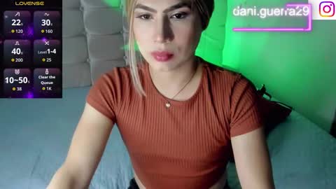 dani online show from 11.18.25