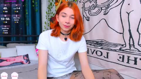 Snapshot of dani_mur chatting on 12.09.24 Daniel online show from 12.09.24