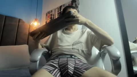 Snapshot of dani_swagger chatting on 02.17.26 Thiago online show from 02.17.26