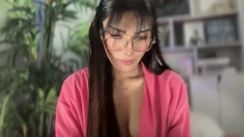 danica_walton online show from 01.16.25