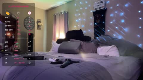 Snapshot of danidragon69 chatting on 12.18.24 Dani Dragon online show from 12.18.24