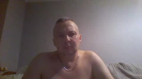 Snapshot of daniel0028 chatting on 12.04.24 dan online show from 12.04.24
