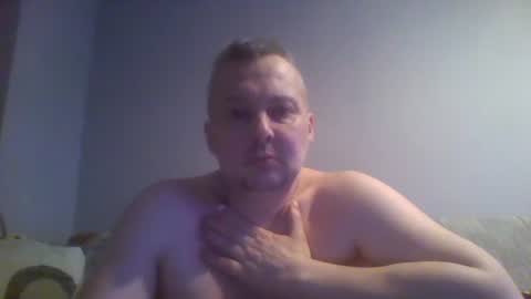 Snapshot of daniel0028 chatting on 02.14.25 dan online show from 02.14.25