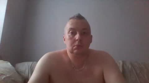Snapshot of daniel0028 chatting on 09.14.25 dan online show from 09.14.25