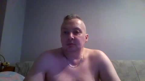 Snapshot of daniel0028 chatting on 10.19.25 dan online show from 10.19.25