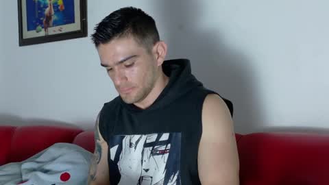 Snapshot of daniel_ova chatting on 05.01.26 Sexy Dani online show from 05.01.26