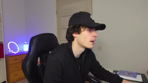 DANIEL SHAWN online show from 02.22.26