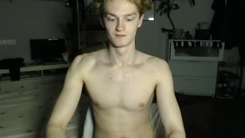 Snapshot of daniel_yumm chatting on 05.06.26 Daniel online show from 05.06.26
