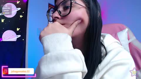 Snapshot of daniela_cute22 chatting on 06.08.26 DANIELA online show from 06.08.26