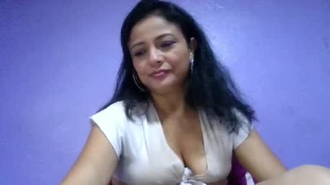 Snapshot of daniela_love1 chatting on 05.31.26 daniela_love1 online show from 05.31.26