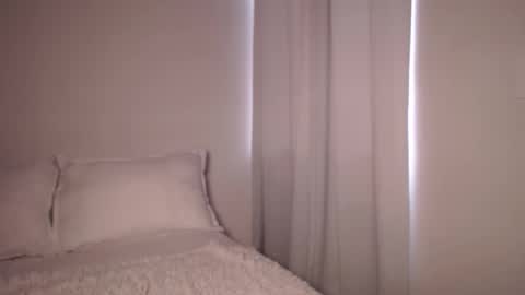 Lucia online show from 01.16.26