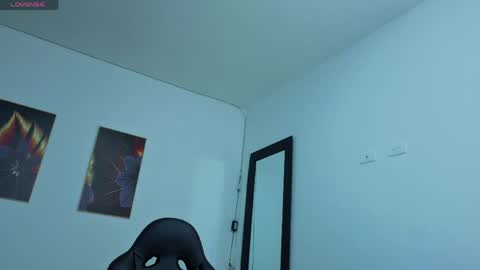 Snapshot of daniela_xue chatting on 04.20.26 lorena online show from 04.20.26