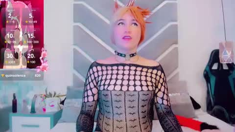 Snapshot of danielaadamss chatting on 01.16.25 Daniela online show from 01.16.25