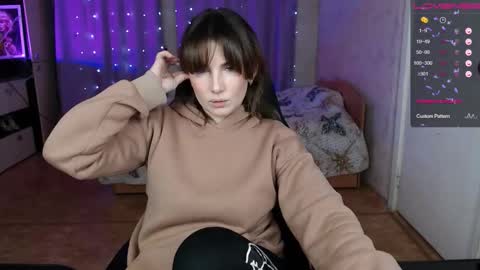 Daniela Cooper online show from 11.22.25