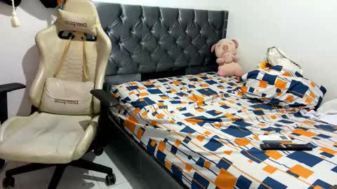 danielaw777 online show from 10.02.25