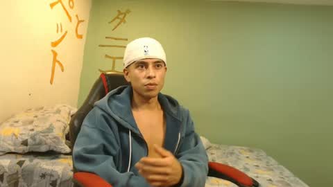 Snapshot of danielitopapii chatting on 07.02.26 danielitopapii online show from 07.02.26