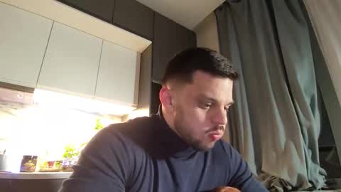 Snapshot of danielkraig_for_u chatting on 01.31.26 Daniel Kraig online show from 01.31.26