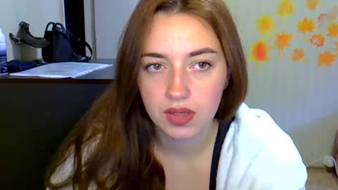 Snapshot of daniella_brunnette_ chatting on 10.20.25 Daniella  online show from 10.20.25