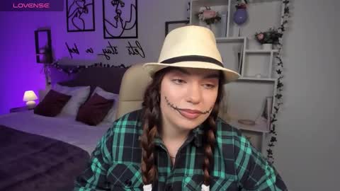 Daniella online show from 10.22.25