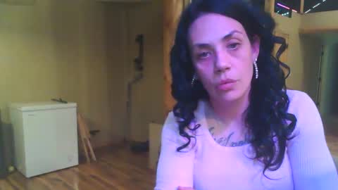 DaniLove online show from 02.15.25