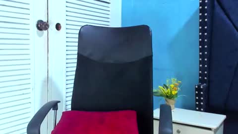 Dani online show from 02.18.25