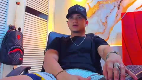 Dani online show from 09.29.25