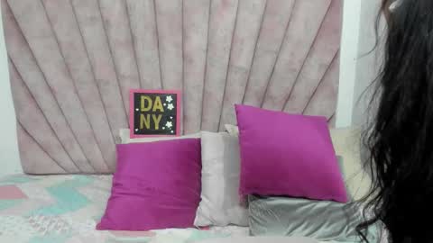 Snapshot of daniibelluci chatting on 01.19.26 DaniiBelluci online show from 01.19.26