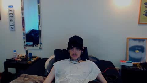 danii online show from 10.28.25