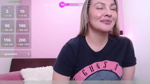 K A R O L online show from 09.17.25