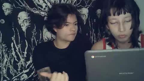 Snapshot of danimary0 chatting on 12.02.25 danimary0 online show from 12.02.25