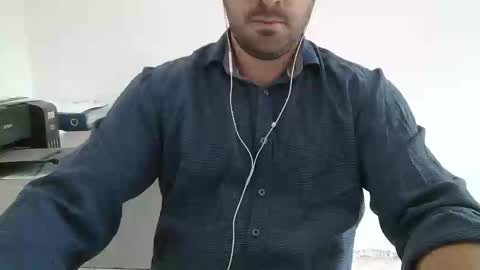 Snapshot of danioli614 chatting on 10.27.25 Dani Oli online show from 10.27.25